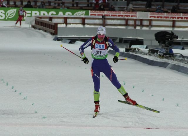 004 Teja Gregorin